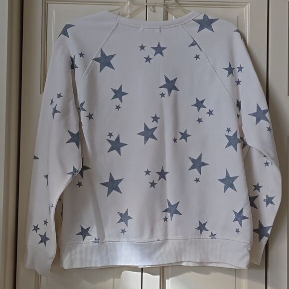 Universal Thread White Boxy Long Sleeve Sweatshirt NWOT - Picture 2 of 2